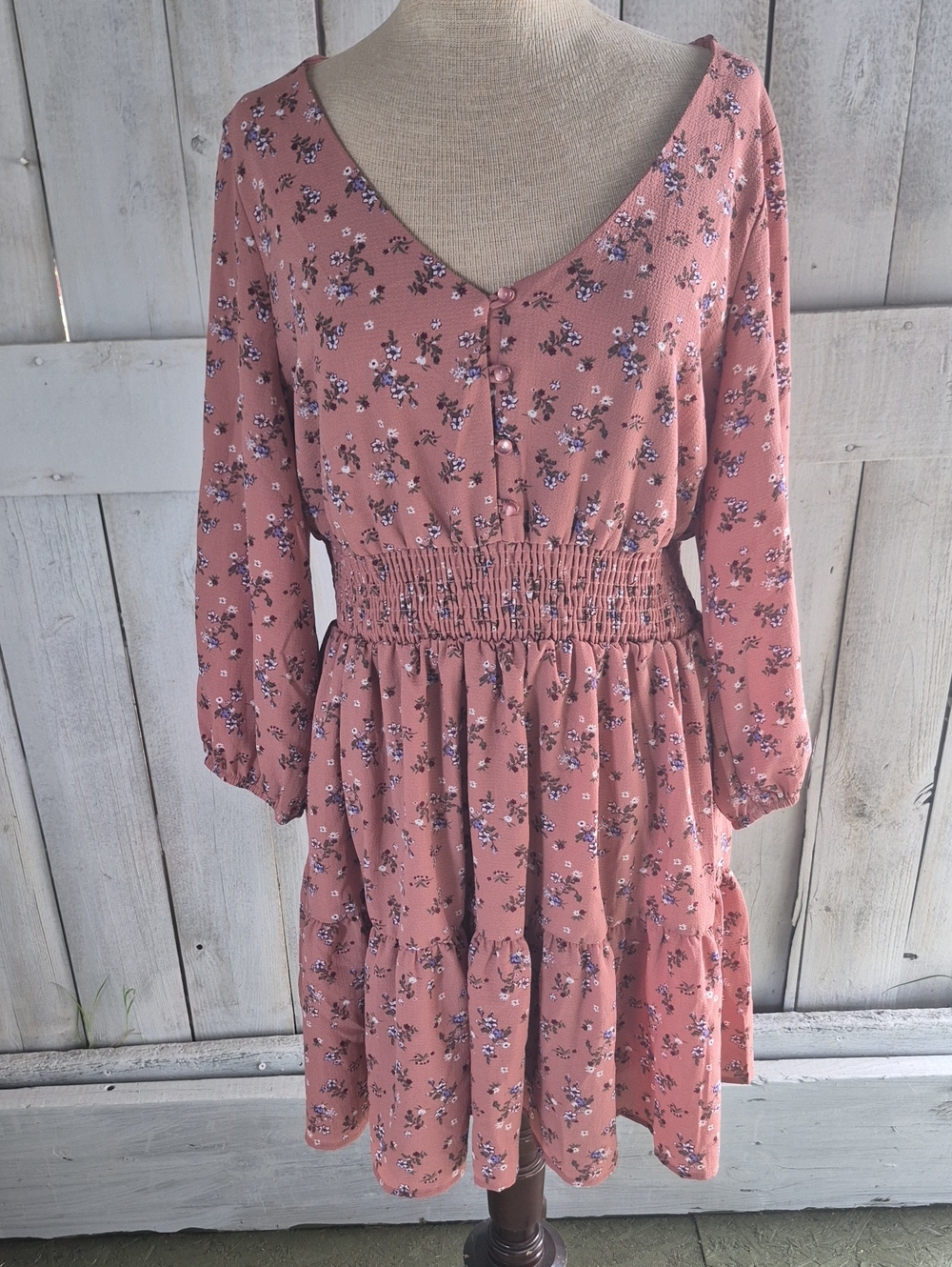 Women's Dusty Rose Floral Smocked-Waist Long-Sleeve Dress
